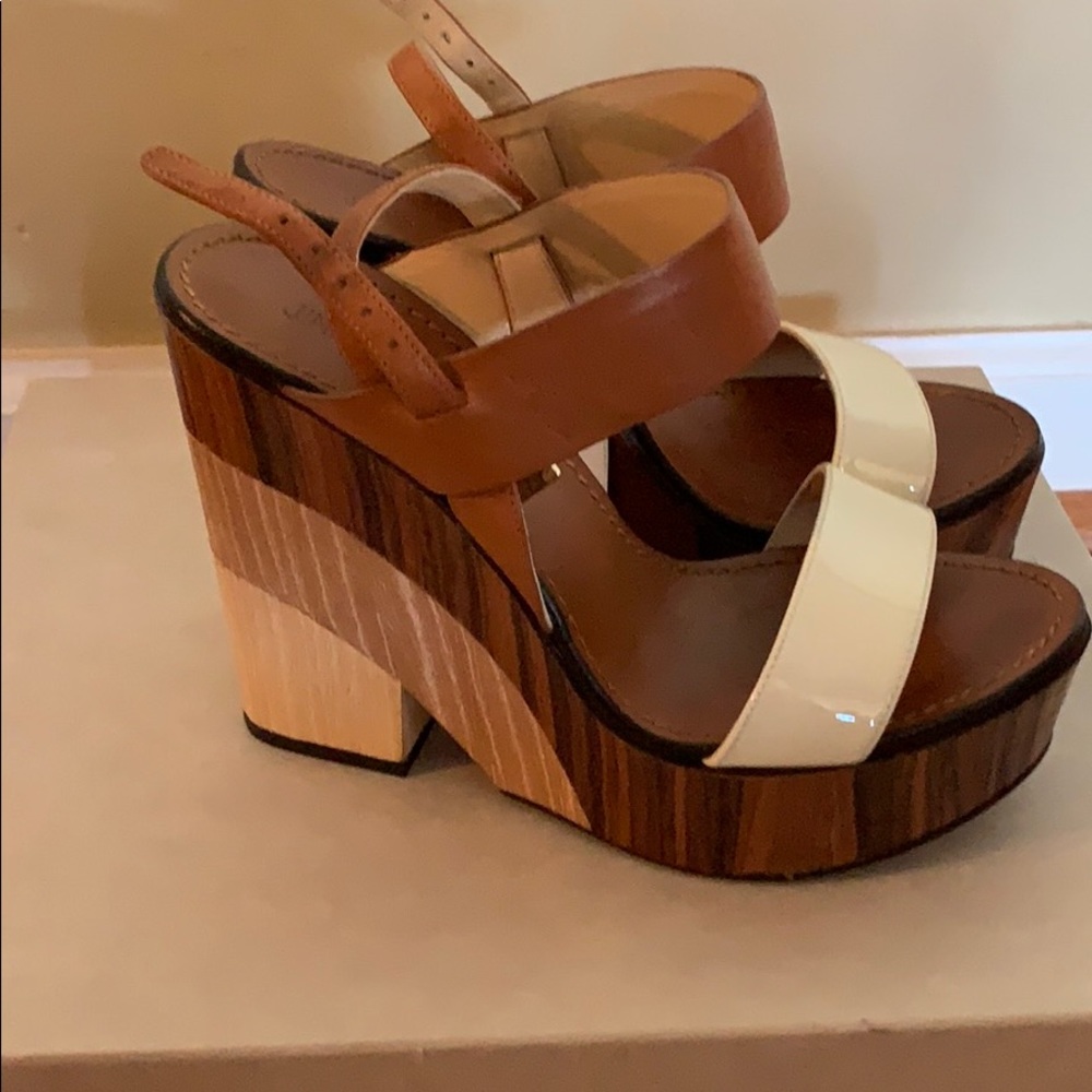 Shoes - Picture 2 of 5